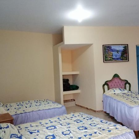 hotel real Cadereyta de Montes Exterior foto